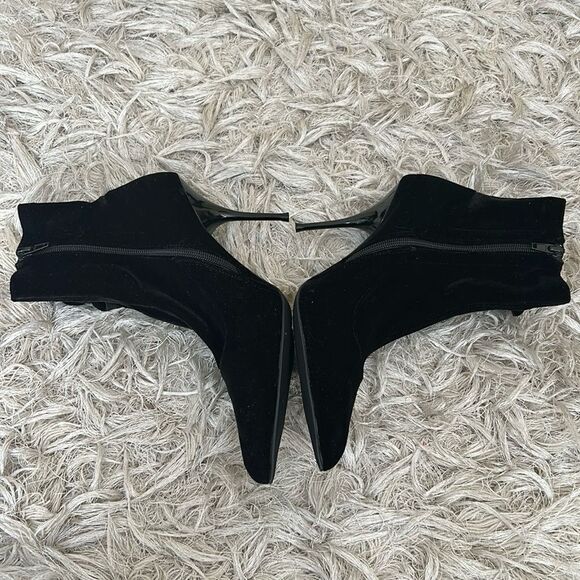 NWOB Jeffrey Campbell Florette Velvet Pointed Toe Sock Ankle Boots Black Sz 8.5 - Picture 12 of 15